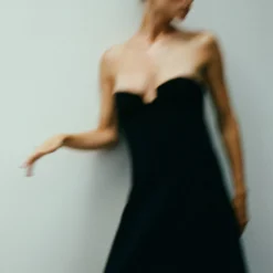 Robe Structurée Encolure Cœur 13 Robe Structurée Encolure Cœur -Promos Chaudine Magasin 57005157 99 D7