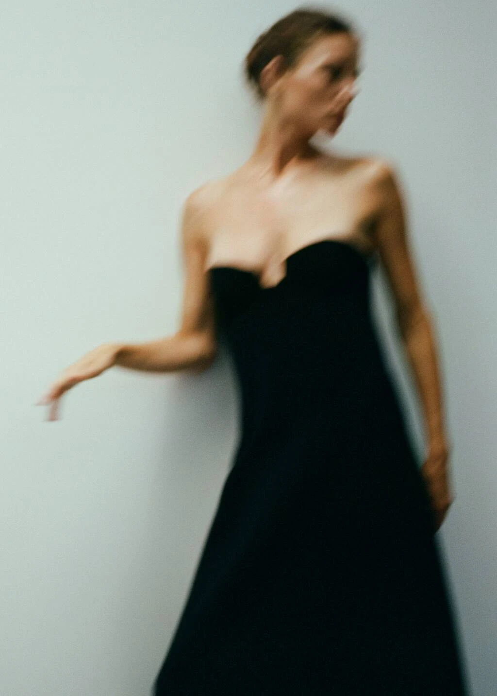 Robe Structurée Encolure Cœur 6 Robe Structurée Encolure Cœur – Image 6