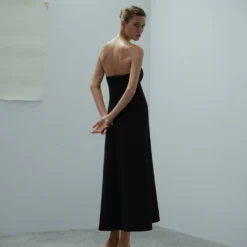 Robe Structurée Encolure Cœur 10 Robe Structurée Encolure Cœur -Promos Chaudine Magasin 57005157 99 R