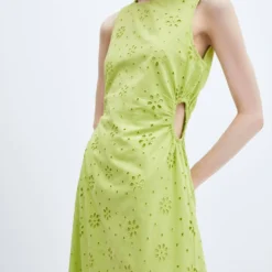 Robe Brodée Ouvertures Latérales 23 Robe Brodée Ouvertures Latérales -Promos Chaudine Magasin 57005795 40 D6