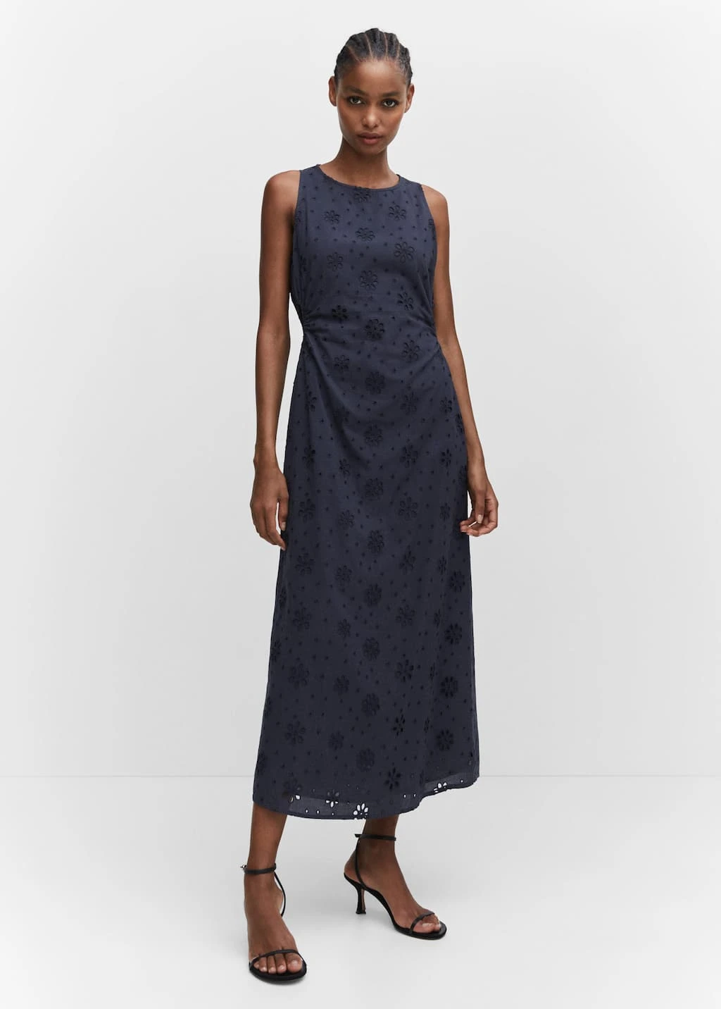 Robe Brodée Ouvertures Latérales 2 Robe Brodée Ouvertures Latérales – Image 2