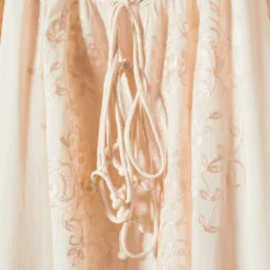 Robe Brodée Manches Bouffantes -Promos Chaudine Magasin 57012005 05 D8