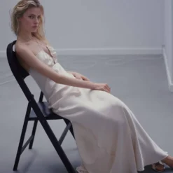 Robe Satinée à Bretelles Croisées -Promos Chaudine Magasin 57013277 05 D6