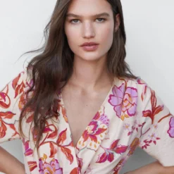 Robe Courte Cache-cœur Imprimée 16 Robe Courte Cache-cœur Imprimée -Promos Chaudine Magasin 57032890 02 D1