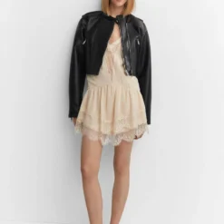 Robe Lingerie En Dentelle -Promos Chaudine Magasin 57043811 05 D2