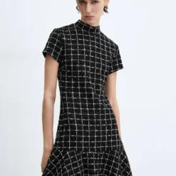 Robe Tweed Bas Volanté