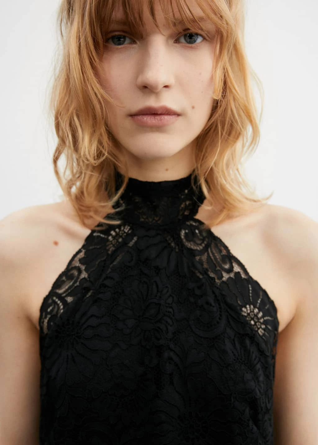 Robe Dentelle Emmanchures Américaines 3 Robe Dentelle Emmanchures Américaines – Image 3