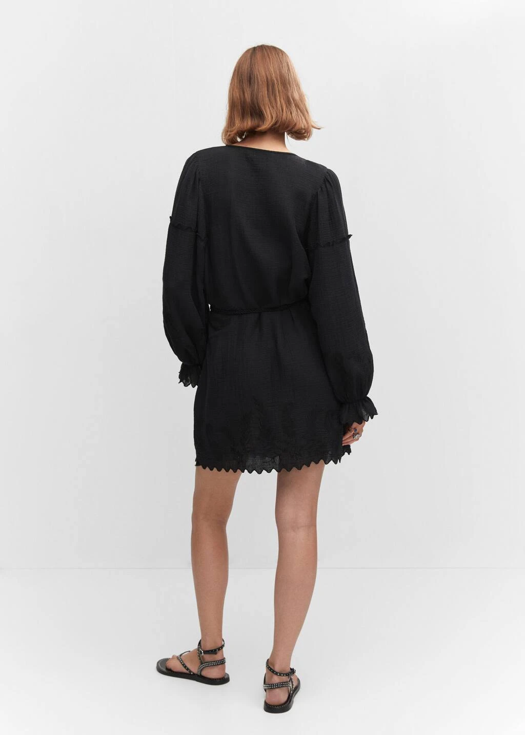 Robe Texturée Broderies 3 Robe Texturée Broderies – Image 3