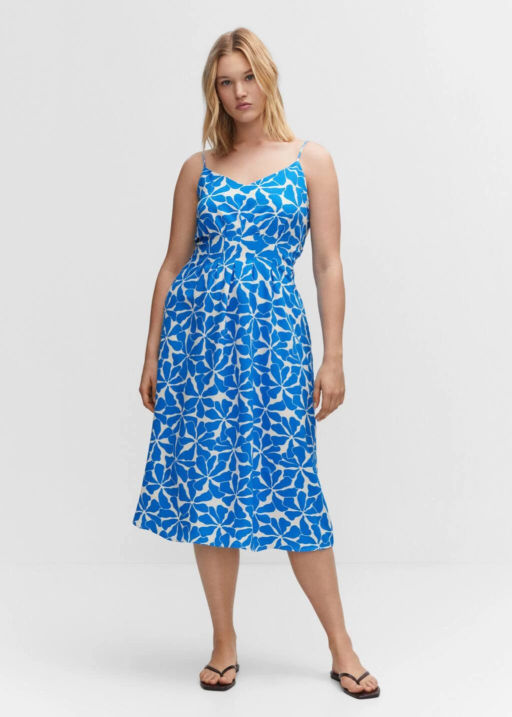 Robe à Fines Bretelles 5 Robe à Fines Bretelles – Image 5