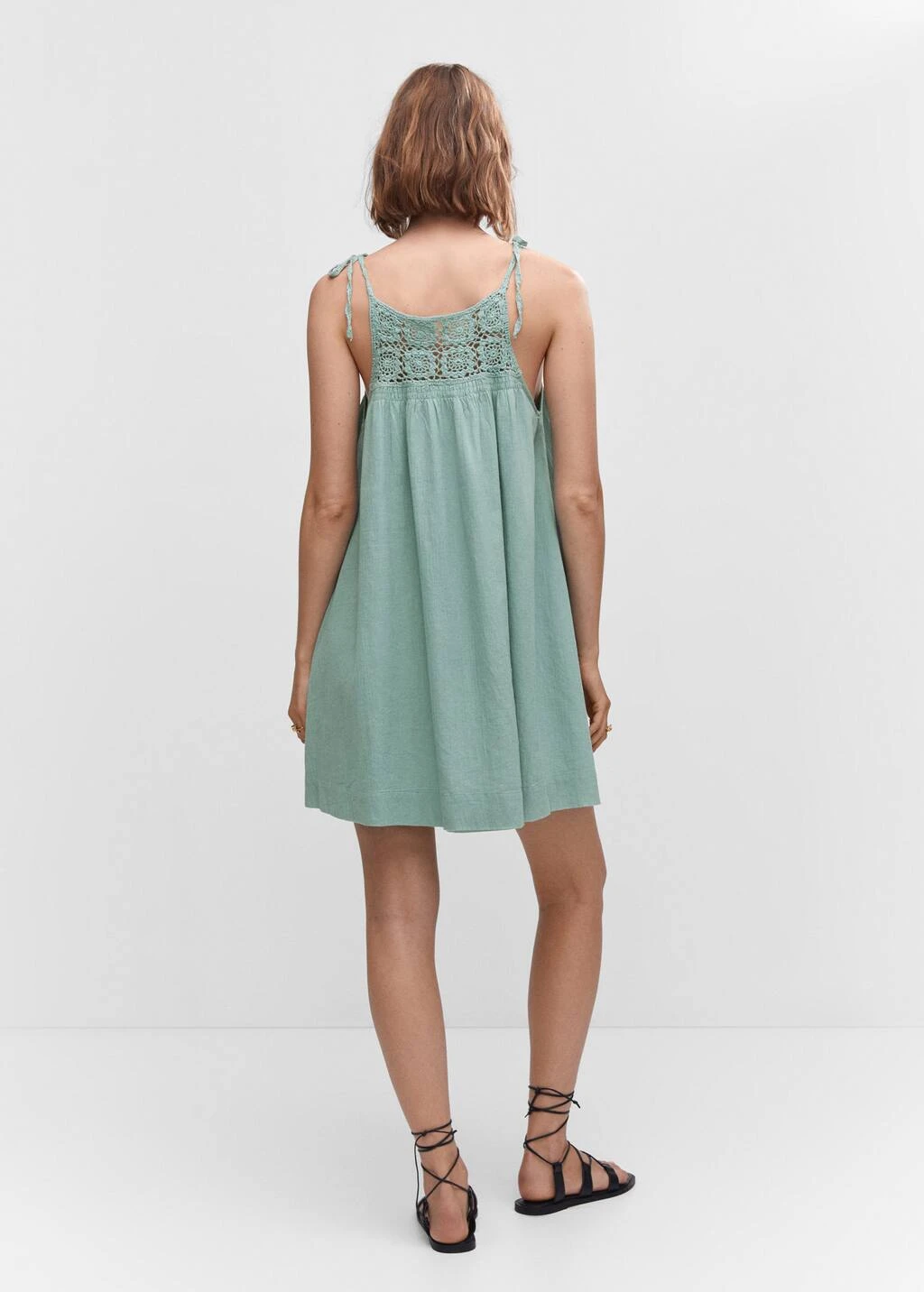 Robe Empiècements Crochet 3 Robe Empiècements Crochet – Image 3