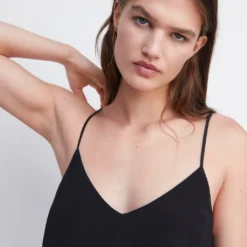 Robe Fendue Sur Le Côté 24 Robe Fendue Sur Le Côté -Promos Chaudine Magasin 57082888 99 D1