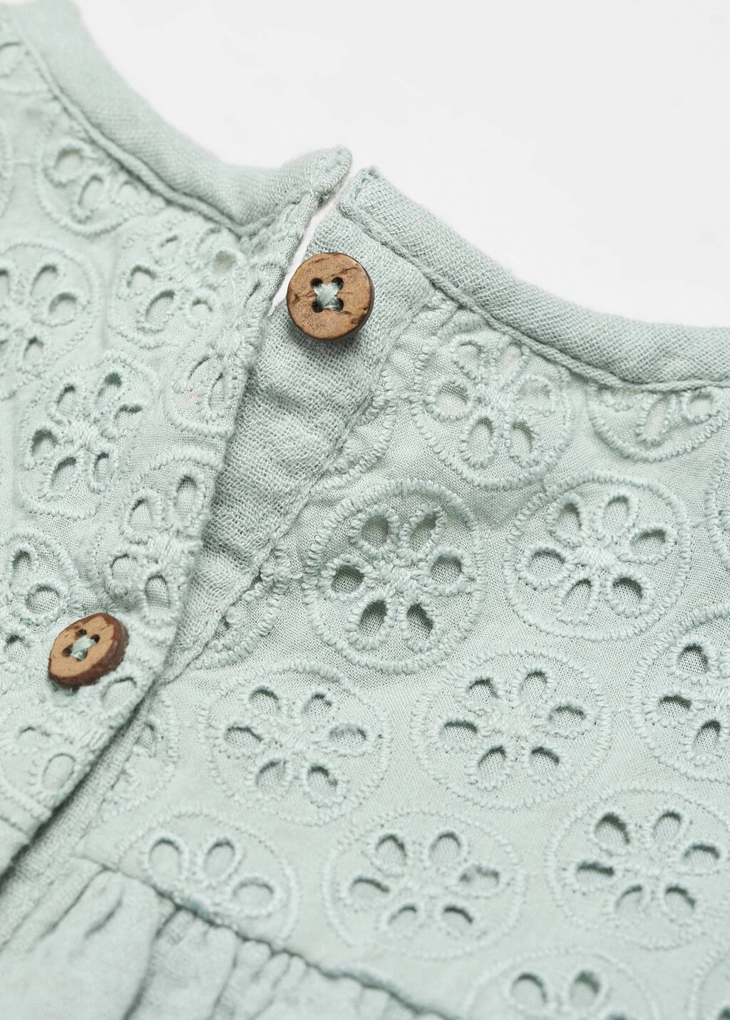 Robe Brodée 5 Robe Brodée – Image 5