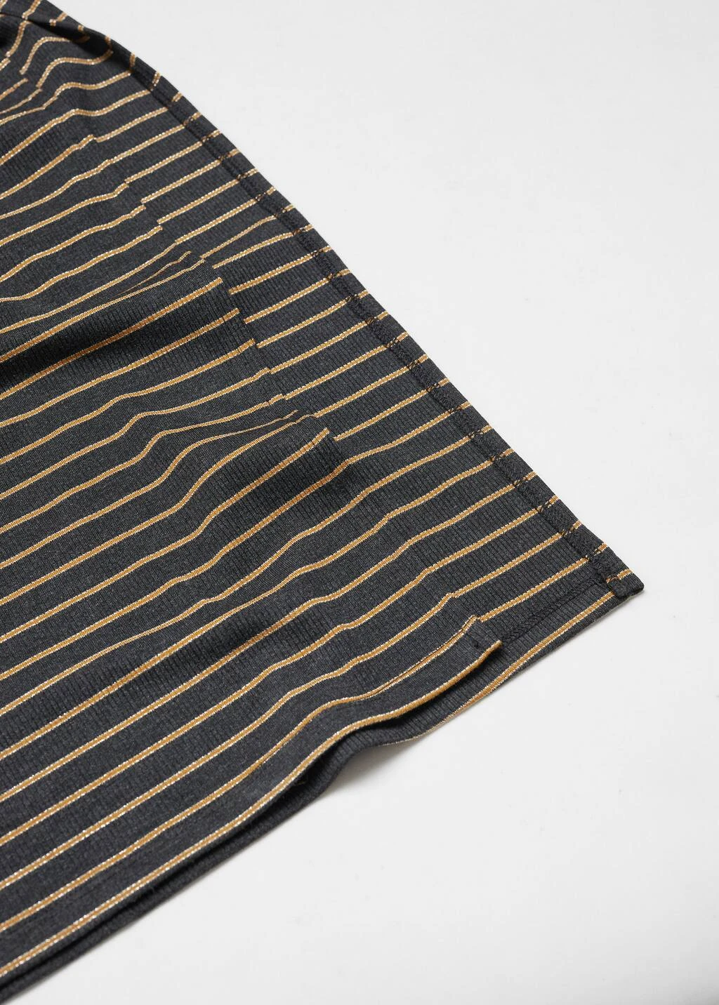 Robe à Rayures Et Ouverture 7 Robe à Rayures Et Ouverture – Image 7