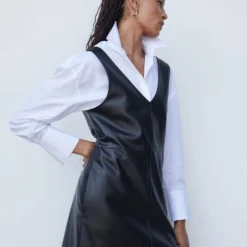 Robe Chasuble Similicuir