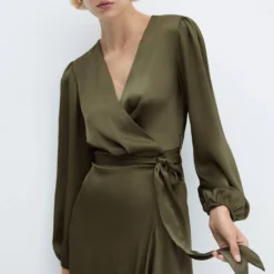 Robe Cache-cœur à Volant -Promos Chaudine Magasin 57095978 37 D2