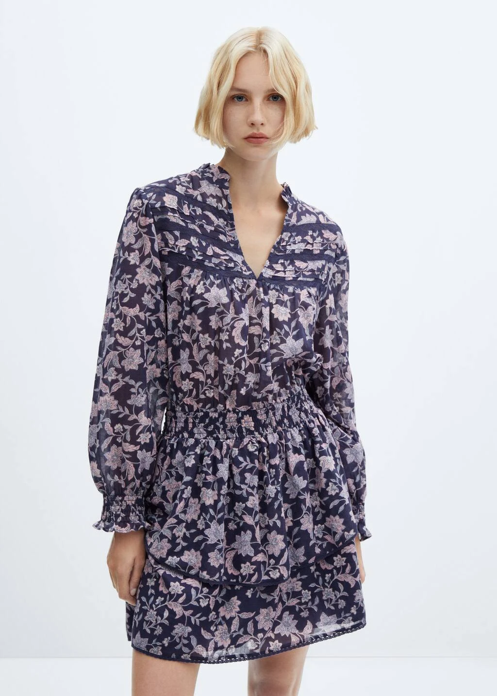 Robe à Fleurs Volantée