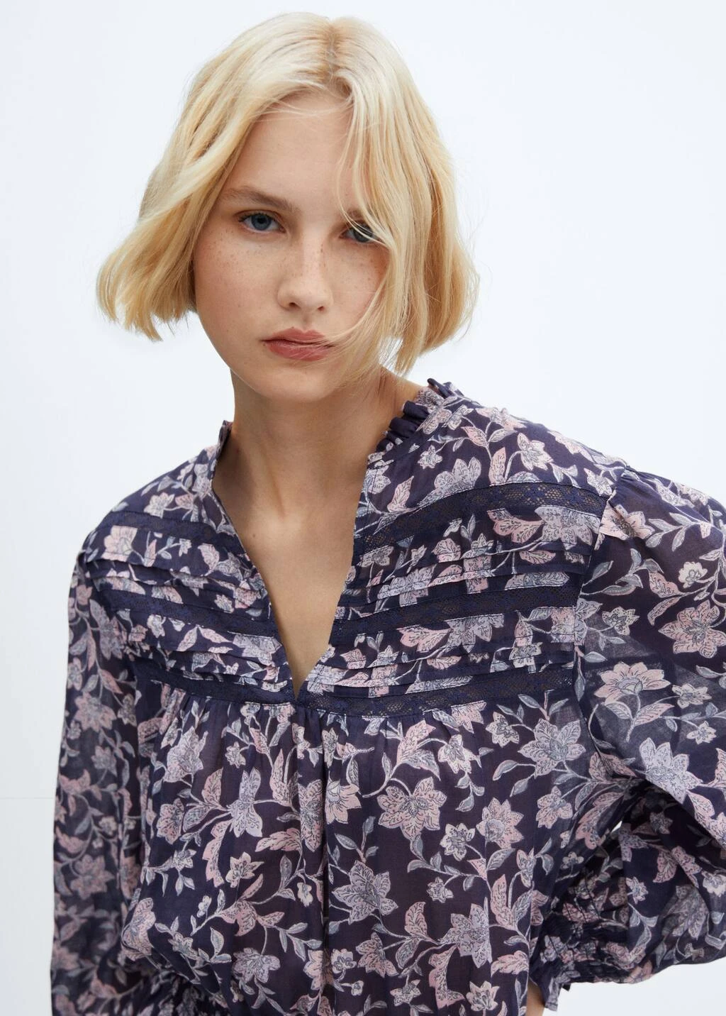 Robe à Fleurs Volantée 4 Robe à Fleurs Volantée – Image 4