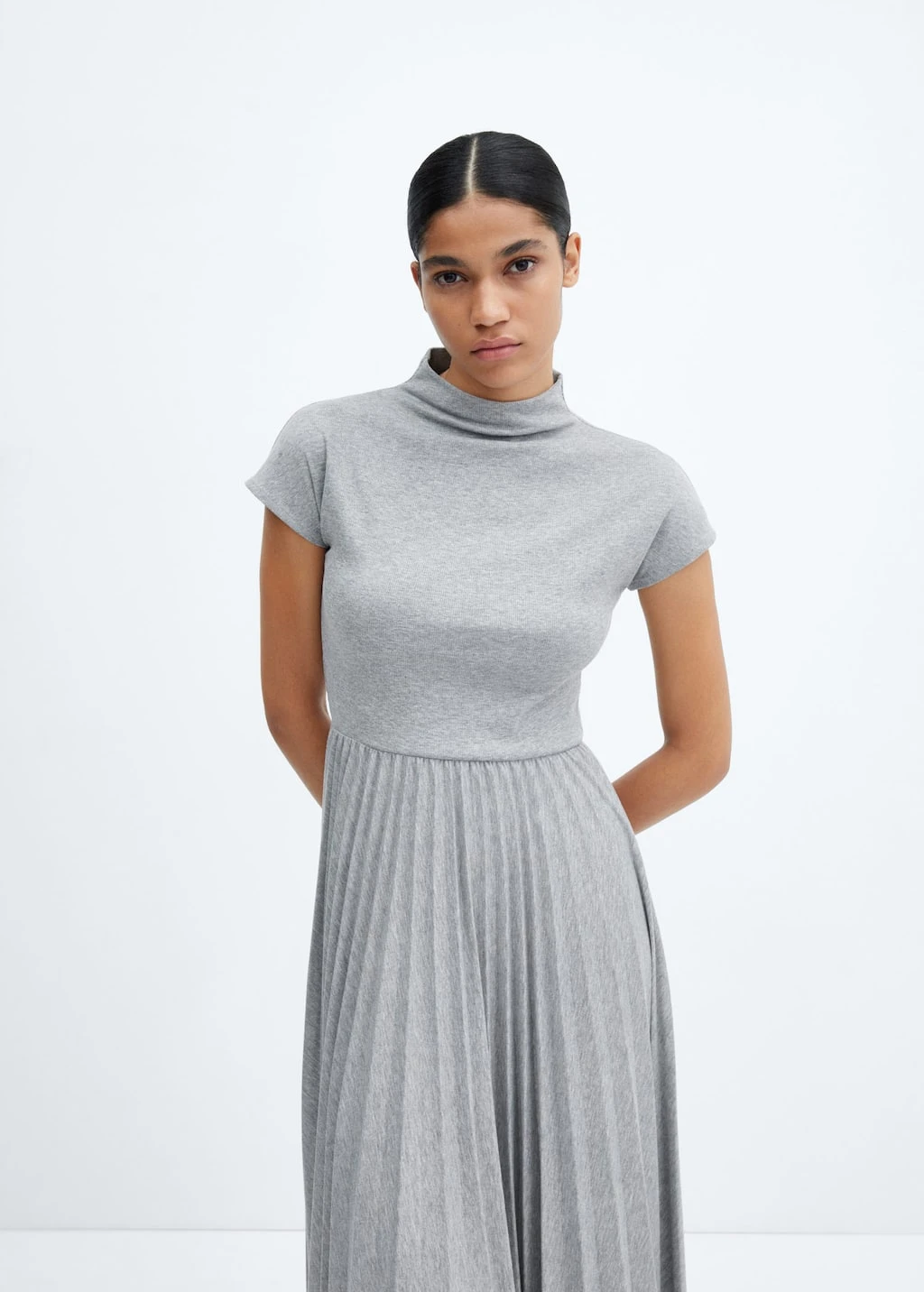 Robe évasée Plissée 1 Robe évasée Plissée